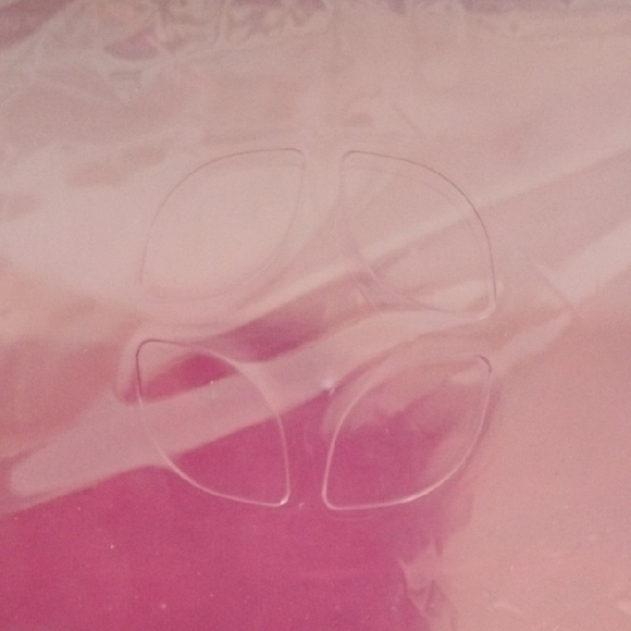 D- NWT Ello Glass Storage Container with Lavender Lid - Picture 8 of 11